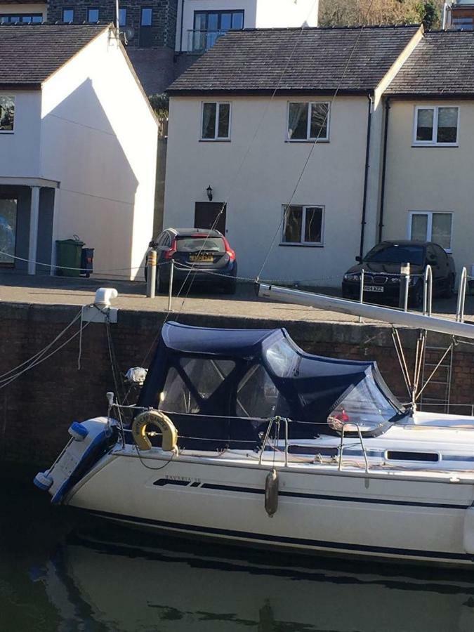 Stunning House In Felinheli Marina Villa Y Felinheli Exteriör bild